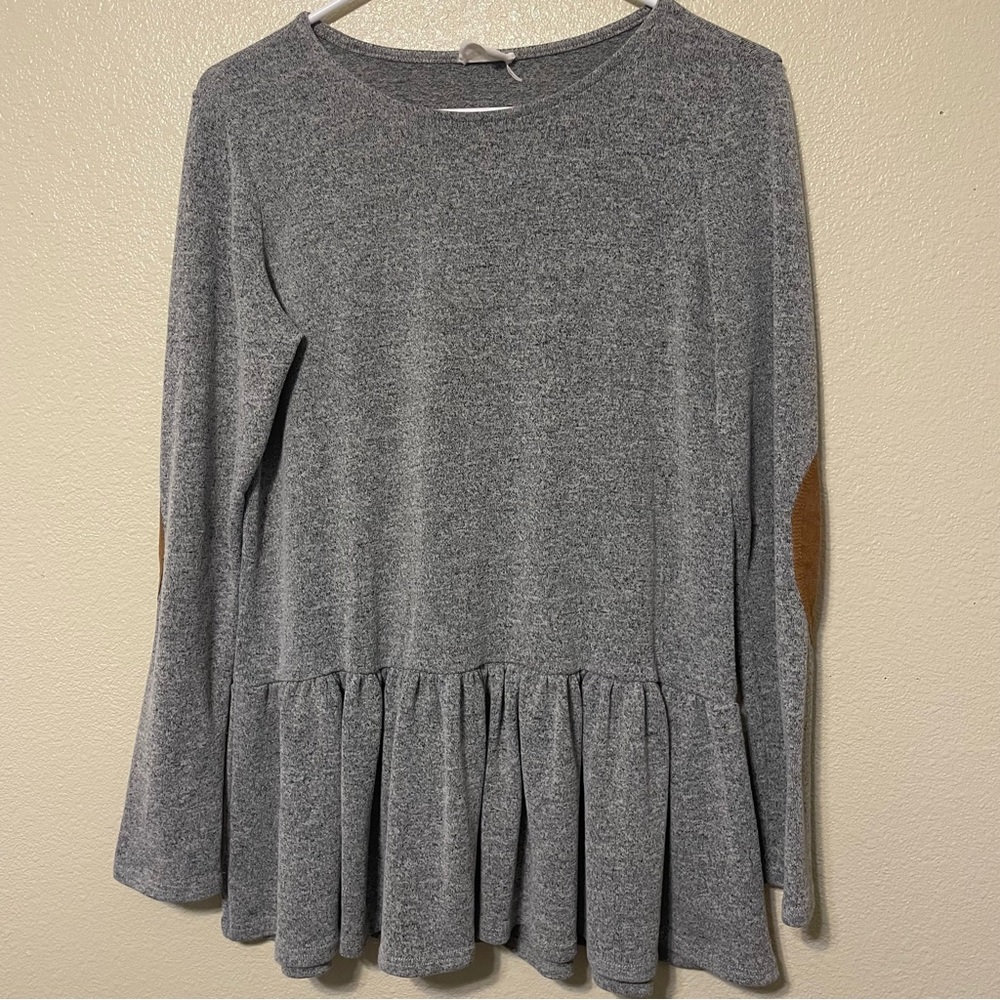 Peplum Top with ✨Elbow Patches✨